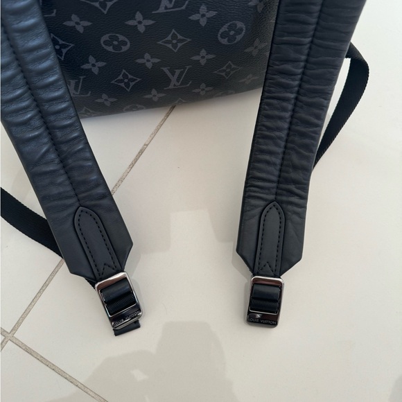 Louis Vuitton Backpack - Picture 5 of 6